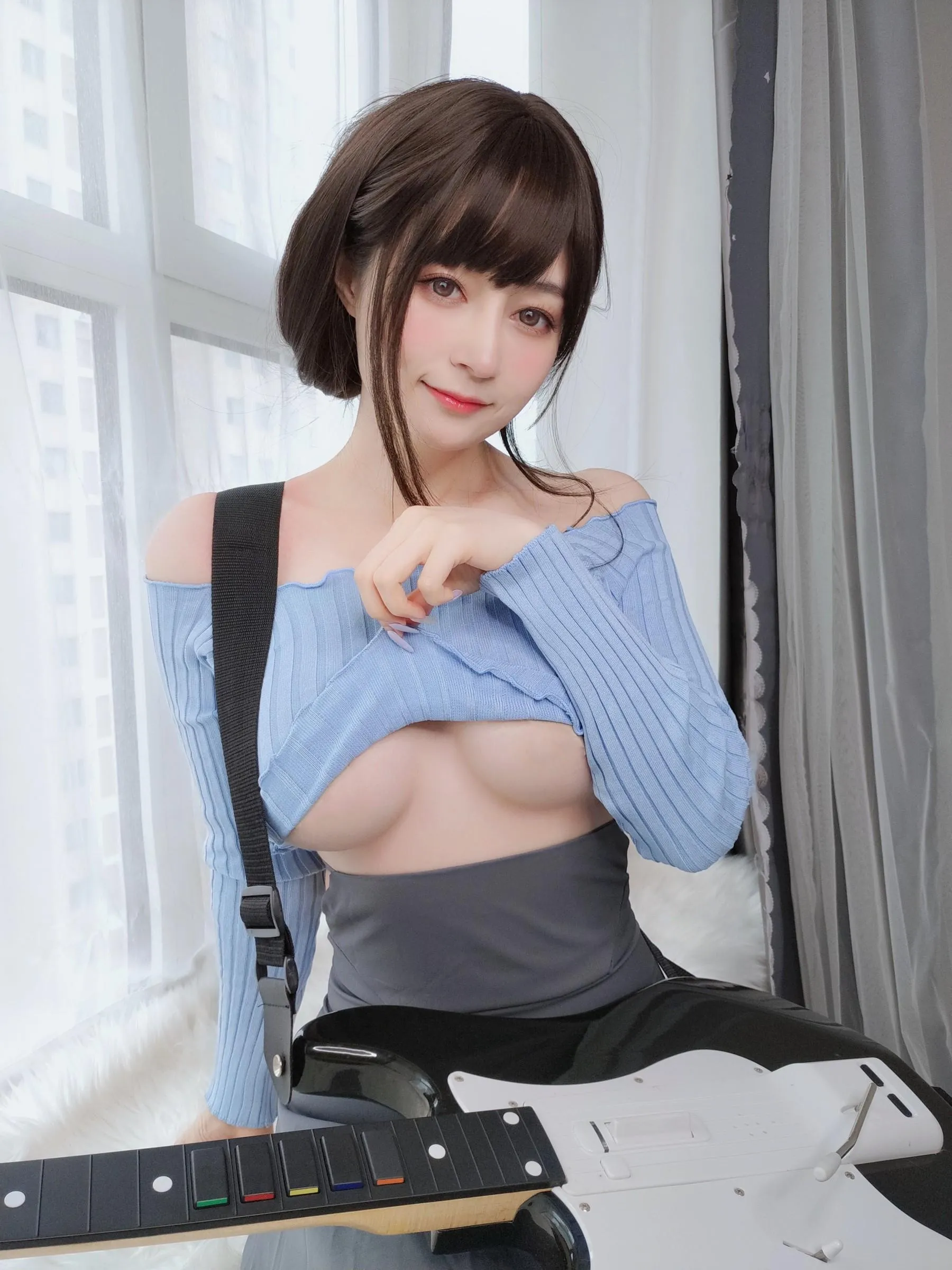 白银81 – 自撮 Vol.59 吉他妹妹 [166P]插图6